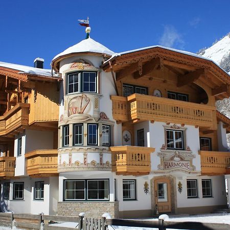 Hotel Ferienschloessl Harmonie Holzgau Zewnętrze zdjęcie