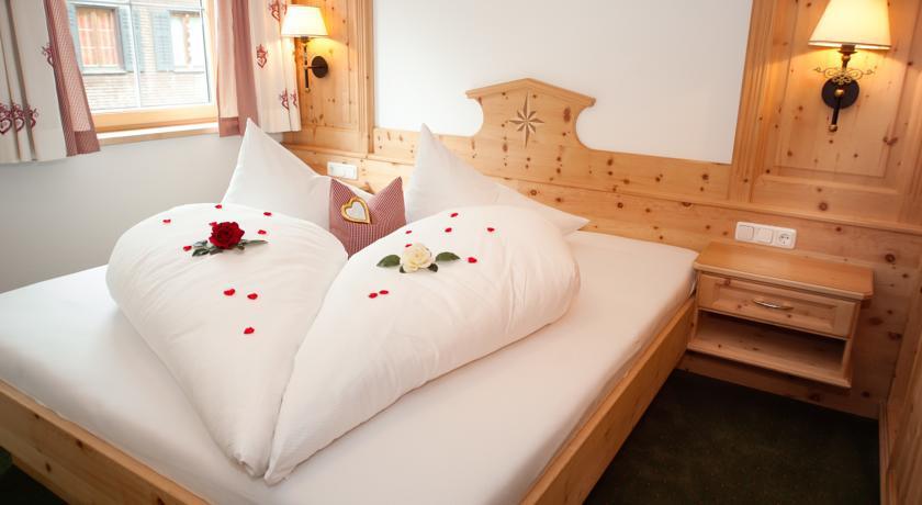 Hotel Ferienschloessl Harmonie Holzgau Zewnętrze zdjęcie