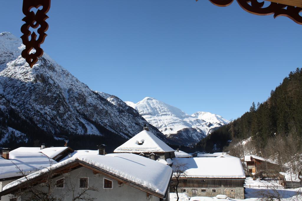 Hotel Ferienschloessl Harmonie Holzgau Zewnętrze zdjęcie