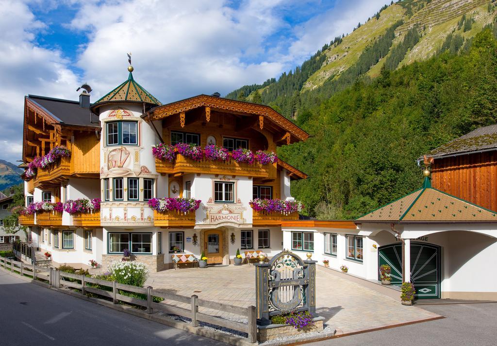 Hotel Ferienschloessl Harmonie Holzgau Zewnętrze zdjęcie
