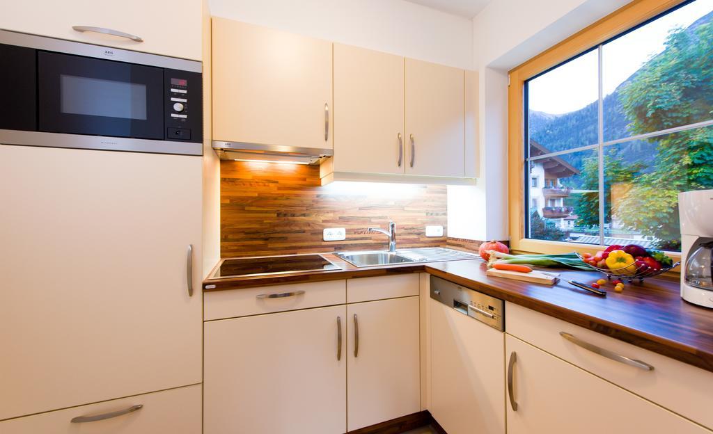 Hotel Ferienschloessl Harmonie Holzgau Zewnętrze zdjęcie