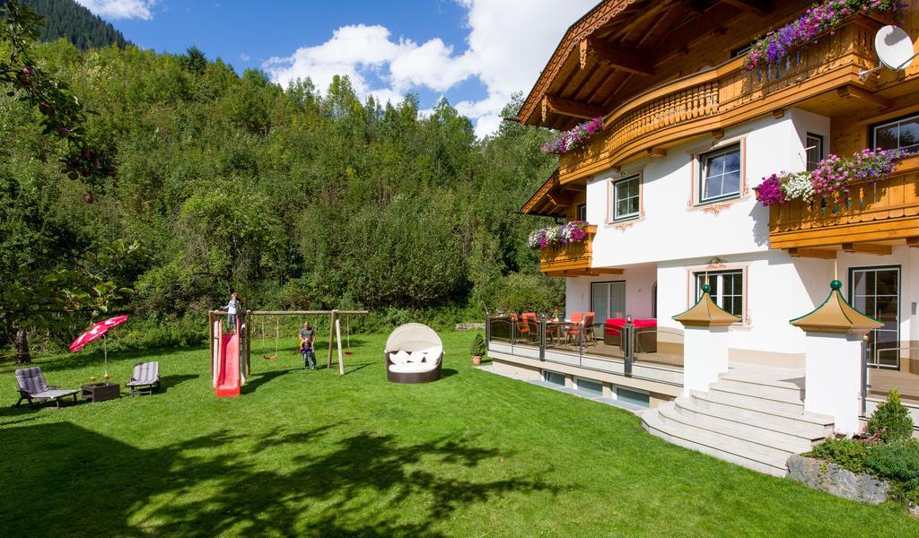 Hotel Ferienschloessl Harmonie Holzgau Zewnętrze zdjęcie