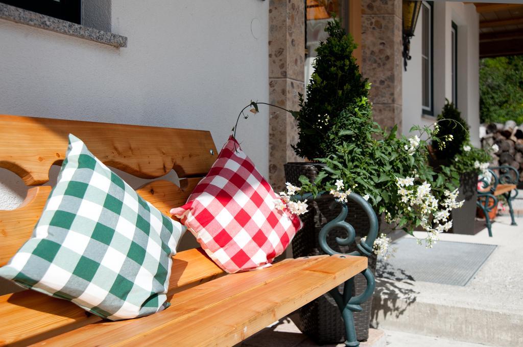 Hotel Ferienschloessl Harmonie Holzgau Zewnętrze zdjęcie
