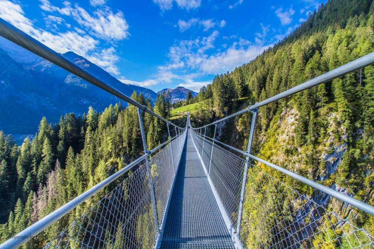 Hotel Ferienschloessl Harmonie Holzgau Zewnętrze zdjęcie